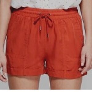 Universal Thread Women's Red Cuffed Shorts